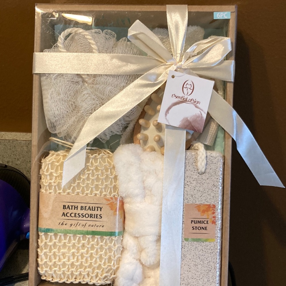 Bath set